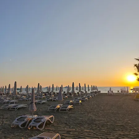 Mali I Robit 2 Apartamento *