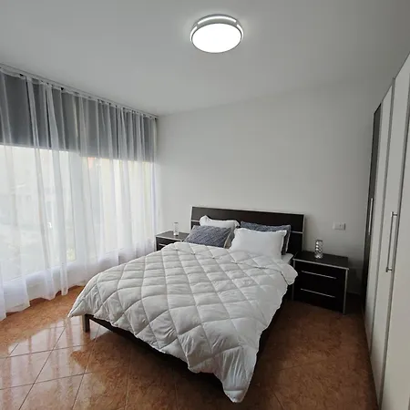 Apartment Mali I Robit 2 Golem (Tirana)
