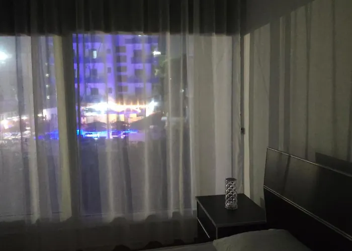 Mali I Robit 2 Apartment Golem (Tirana)